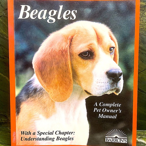 Beagle Books Dogs Educational Academia All Ages Set of Two - Picture 3 of 16